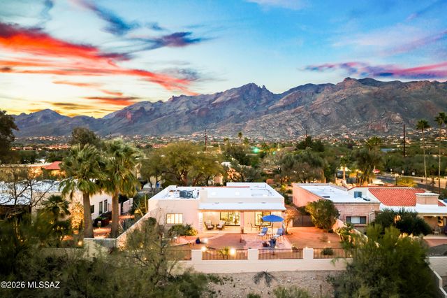 4240 E Pontatoc Canyon Drive, Tucson, AZ 85718