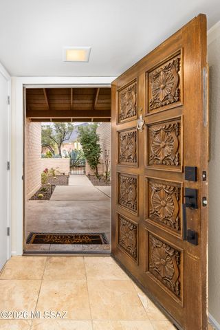 4240 E Pontatoc Canyon Drive, Tucson, AZ 85718