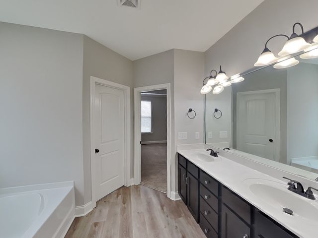 130 Cobbler Cir, Hendersonville, TN 37075