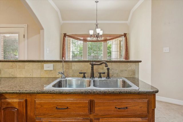 314 Canterbury Drive, Waco, TX 76712