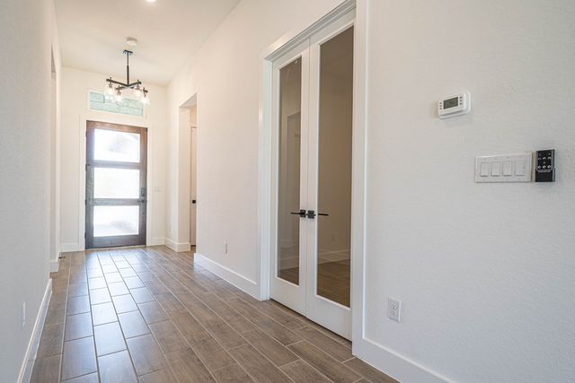 2028 Toscano Way, Kerrville, TX 78028