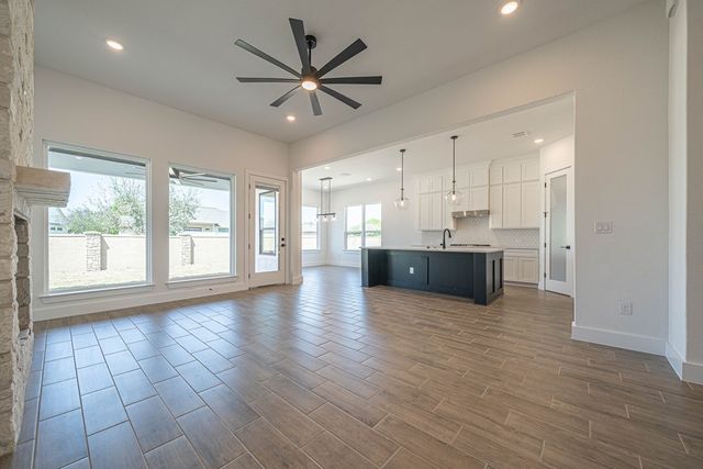 2028 Toscano Way, Kerrville, TX 78028