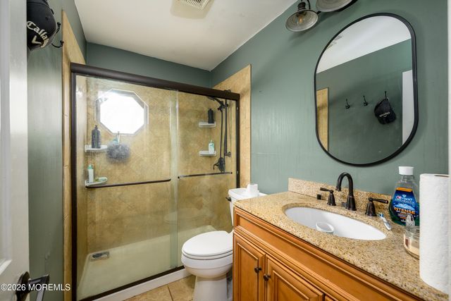 2 Lawrence Avenue, Howell, NJ 07731