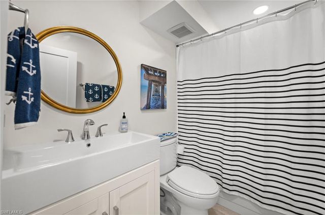 1021 3rd ST S 112, Naples, FL 34102