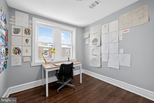 3241 W HILTON ST, Philadelphia, PA 19129