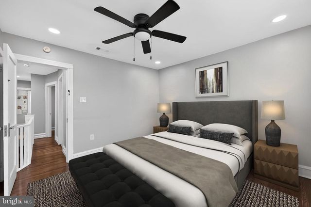 3241 W HILTON ST, Philadelphia, PA 19129