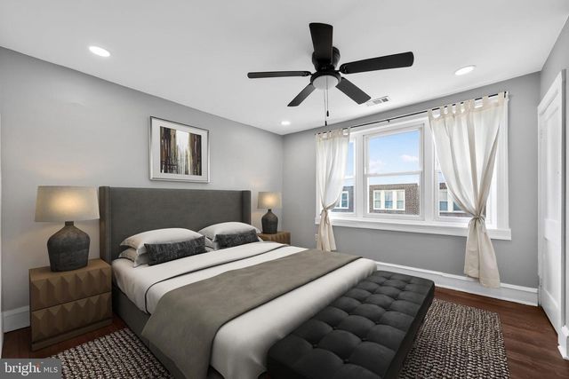 3241 W HILTON ST, Philadelphia, PA 19129