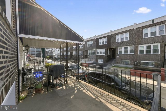 3241 W HILTON ST, Philadelphia, PA 19129