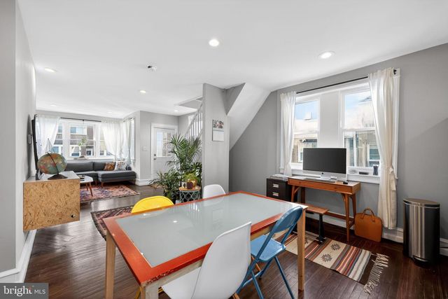 3241 W HILTON ST, Philadelphia, PA 19129