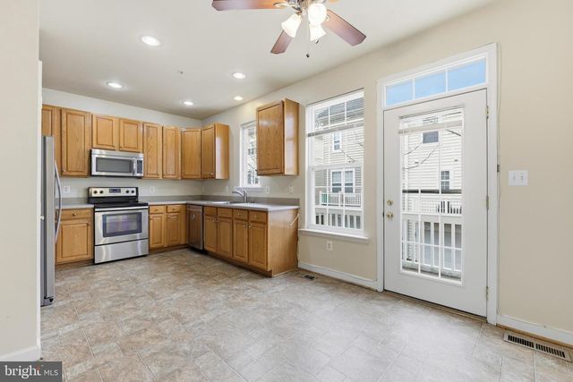 5507 HARTFIELD AVE, Suitland, MD 20746