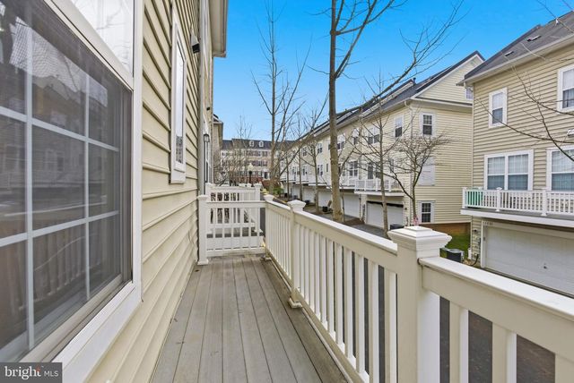 5507 HARTFIELD AVE, Suitland, MD 20746