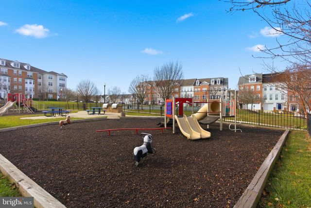 5507 HARTFIELD AVE, Suitland, MD 20746