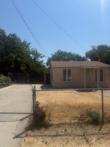 1994 S Olive Ave, Stockton, CA 95215