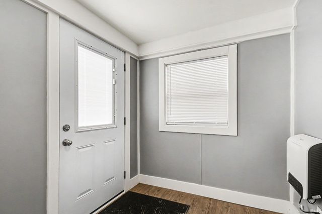 741 S 36th Street, South Bend, IN 46615