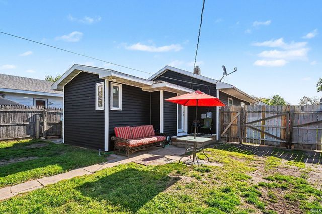 741 S 36th Street, South Bend, IN 46615