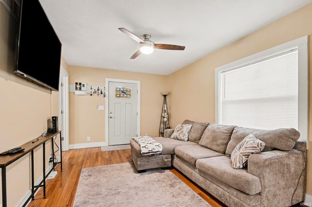 741 S 36th Street, South Bend, IN 46615