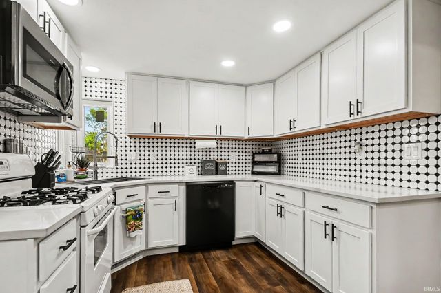 741 S 36th Street, South Bend, IN 46615