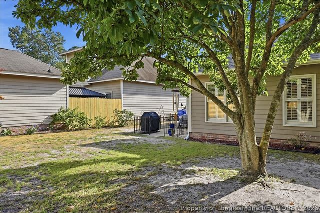 1833 Stetson Lane, Fayetteville, NC 28304