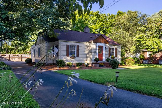 132 Lonas Drive, Maryville, TN 37803