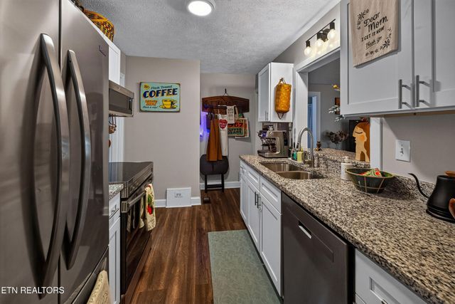 132 Lonas Drive, Maryville, TN 37803