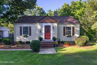 132 Lonas Drive, Maryville, TN 37803