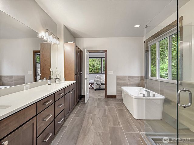 21431 114th Avenue SE, Snohomish, WA 98296
