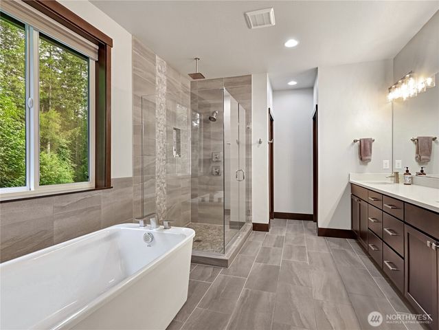 21431 114th Avenue SE, Snohomish, WA 98296