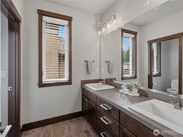 21431 114th Avenue SE, Snohomish, WA 98296