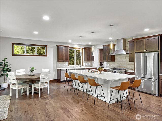 21431 114th Avenue SE, Snohomish, WA 98296
