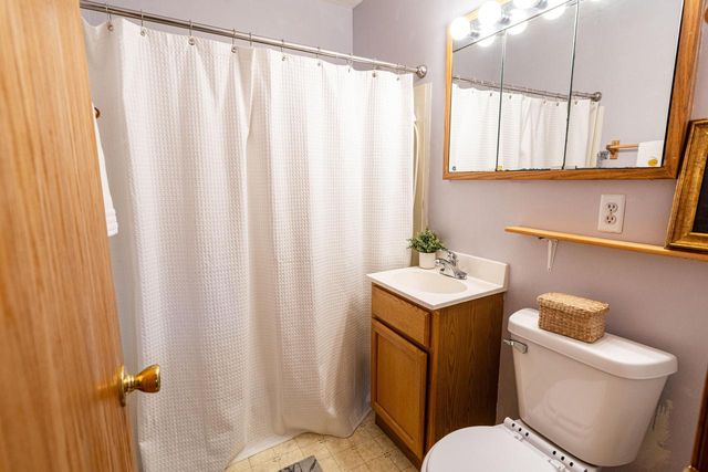 1803 22nd AVENUE, Kenosha, WI 53140