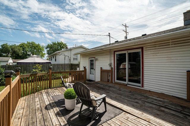 1803 22nd AVENUE, Kenosha, WI 53140