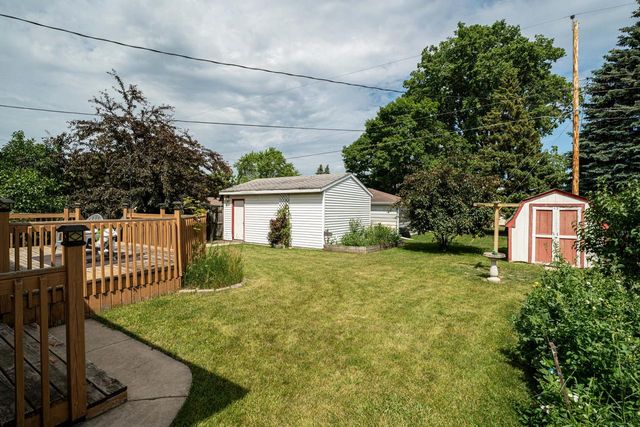 1803 22nd AVENUE, Kenosha, WI 53140