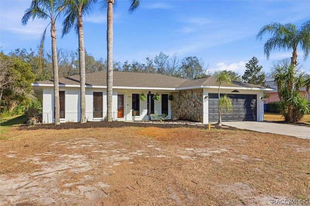 1025 SE 5th Avenue, Crystal River, FL 34429