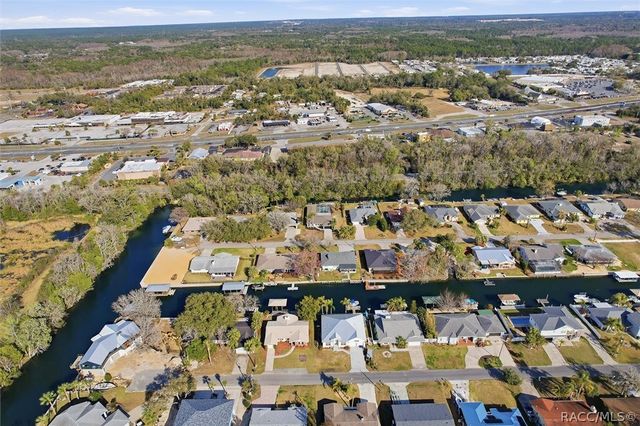 1025 SE 5th Avenue, Crystal River, FL 34429