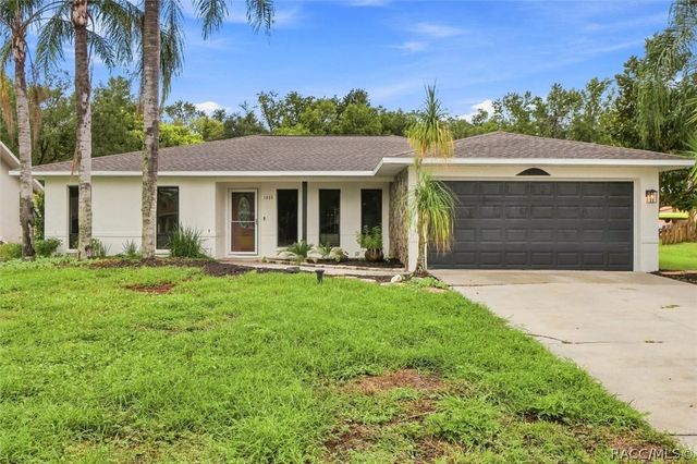 1025 SE 5th Avenue, Crystal River, FL 34429