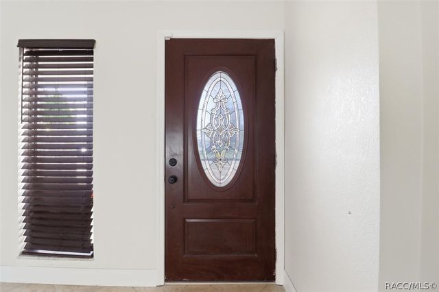 1025 SE 5th Avenue, Crystal River, FL 34429