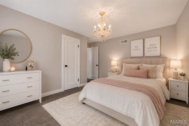 7541 Norwalk Lane, St Louis, MO 63121