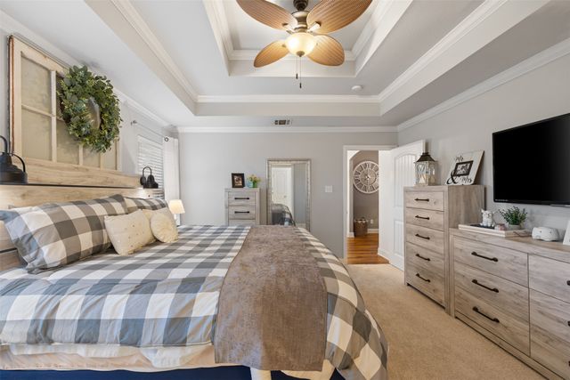 5200 Medallion Court, Midlothian, TX 76065