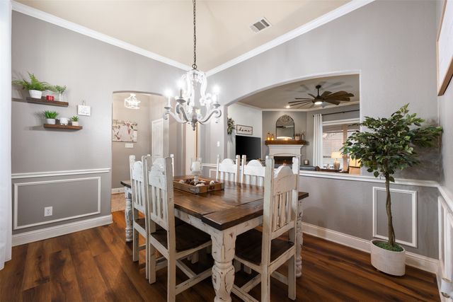 5200 Medallion Court, Midlothian, TX 76065