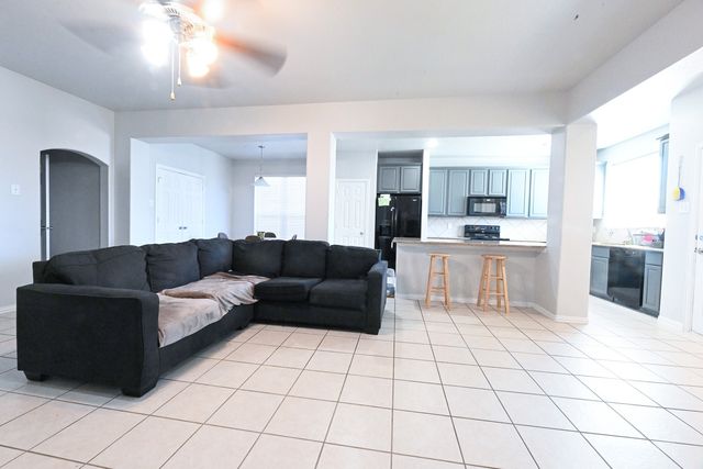 6116 Perch Drive, Fort Worth, TX 76179