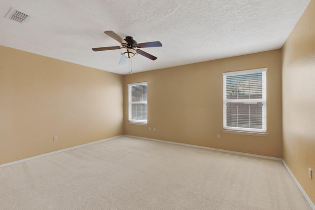 2275 Longhorn Street SW, Los Lunas, NM 87031