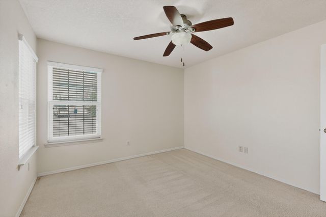 2275 Longhorn Street SW, Los Lunas, NM 87031