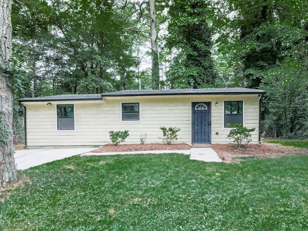 3283 PEBBLE Drive, Atlanta, GA 30344