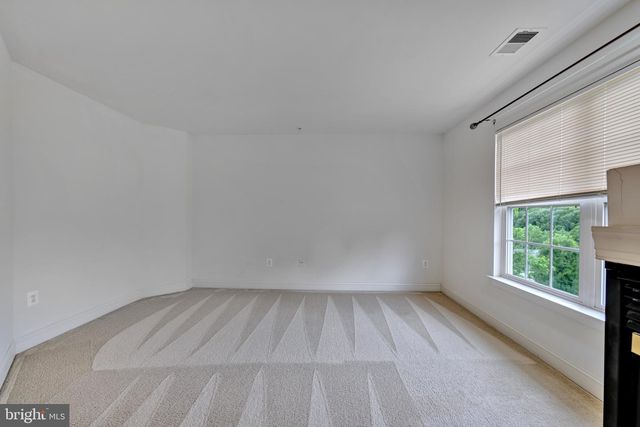 12401 NATHAN CT, Clinton, MD 20735