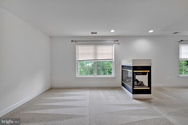 12401 NATHAN CT, Clinton, MD 20735