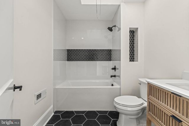 7154 N UBER ST, Philadelphia, PA 19138