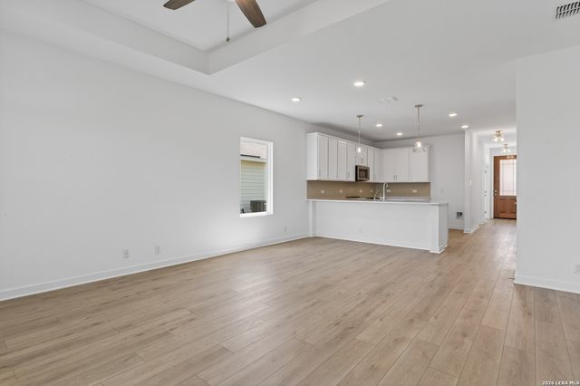 12811 Lower Peach Way, Schertz, TX 78154