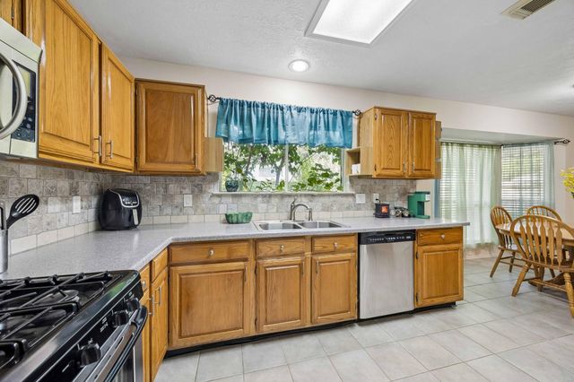 13415 Blackbird Drive, Cypress, TX 77429