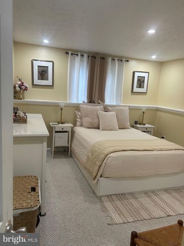 2187 JENNINGS ST, Woodbridge, VA 22191
