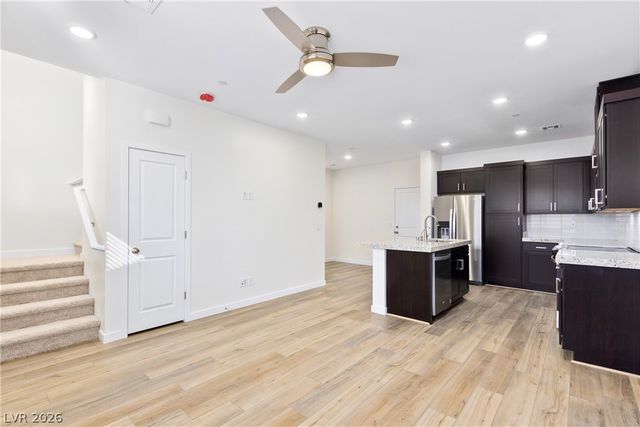212 Freeport View Place, Henderson, NV 89011